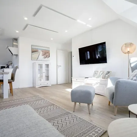 Nordstrander Kuestenlodge - Sonnenglueck Nordstrand